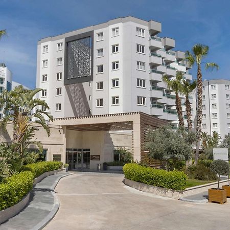 Отель Wyndham Garden Lara Анталья Экстерьер фото